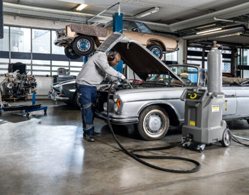 Reinigungs- und Pflegelösungen fürWerkstätten und Autohäuser