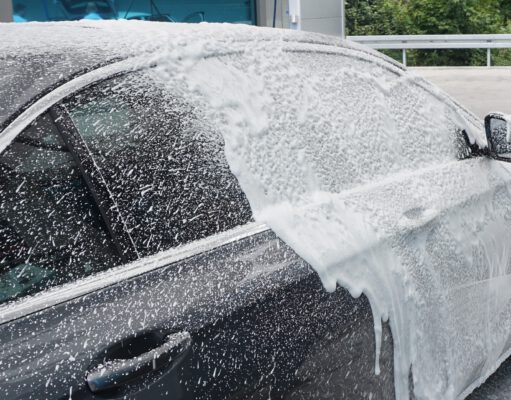 Eine kleine Revolution im SB-Waschbereich SONAX_Power-Foam-Energy.jpg Der Sonax Power Foam Energy ist im SB-Waschbereich multifunktional einsetzbar und überzeugt mit einem angenehmen Duft. Foto: Sonax