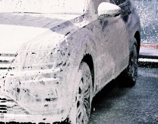 Caramba lässt die Autowäsche schäumen