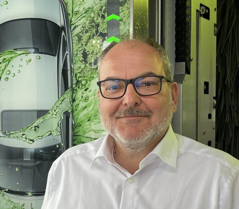 Neuer Geschäftsführer bei der AUWA-Chemie GmbH