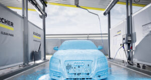 Dufte SB-Autowäsche mit Kärcher