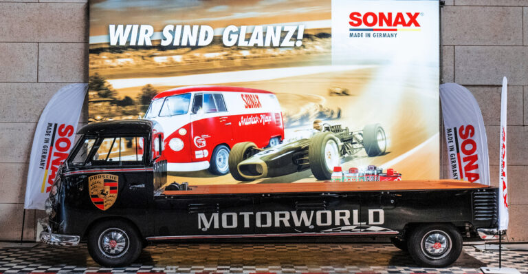 Sonax und Motorworld starten strategische Partnerschaft