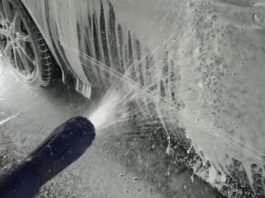 Archivfoto carwashinfo