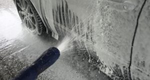 Waschanlage durch unsachgemäße Entsorgung beschädigt Archivfoto carwashinfo