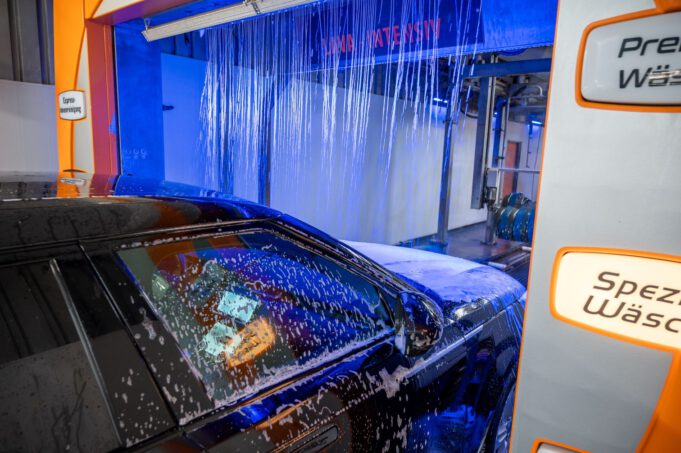 Der Bluefoam ist Bestandteil des Spezialwäsche-Programms.
