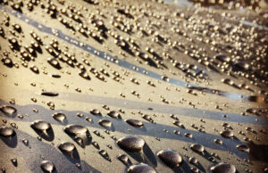 DEKRA-Zertifizierung für ressourcenschonende Autowäsche