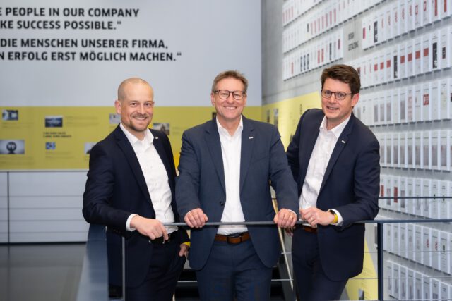 ie neue Geschäftsführung der Alfred Kärcher Vertriebs-GmbH (von links): Dirk Jörn Hahn, Klaus Hirschle und Steffen Baum.
