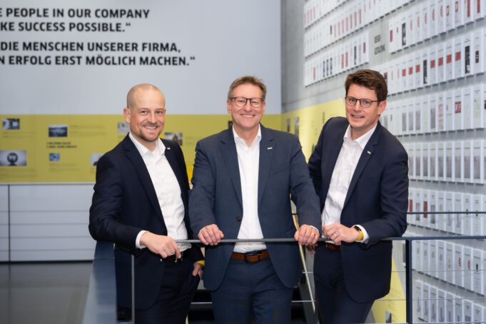 ie neue Geschäftsführung der Alfred Kärcher Vertriebs-GmbH (von links): Dirk Jörn Hahn, Klaus Hirschle und Steffen Baum.