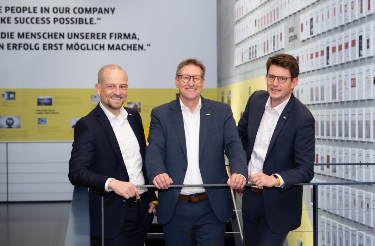 ie neue Geschäftsführung der Alfred Kärcher Vertriebs-GmbH (von links): Dirk Jörn Hahn, Klaus Hirschle und Steffen Baum.
